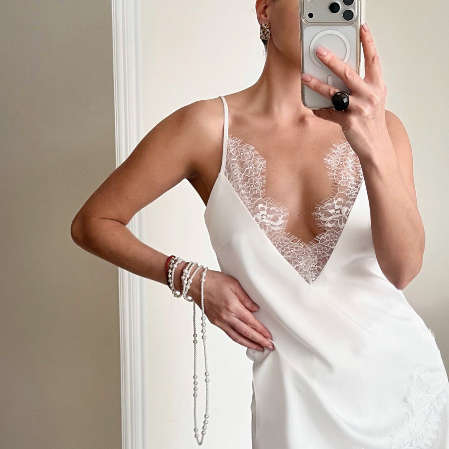 Sexy Low Cut Satin V neck Lace Patchwork Slit Waist Trimming Spaghetti Straps Small Vest Women Elegant All Match