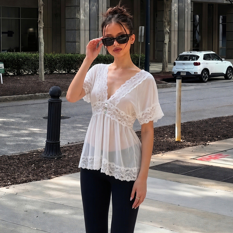 Blouse légère à dentelle