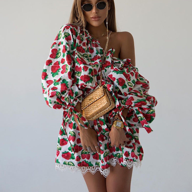 Early Autumn Sexy Sexy Strawberry Printed Dress Waist Trimming Shoulder Long Sleeve A line Dress