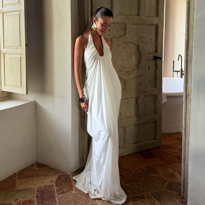 Robe longue dos nu plissée