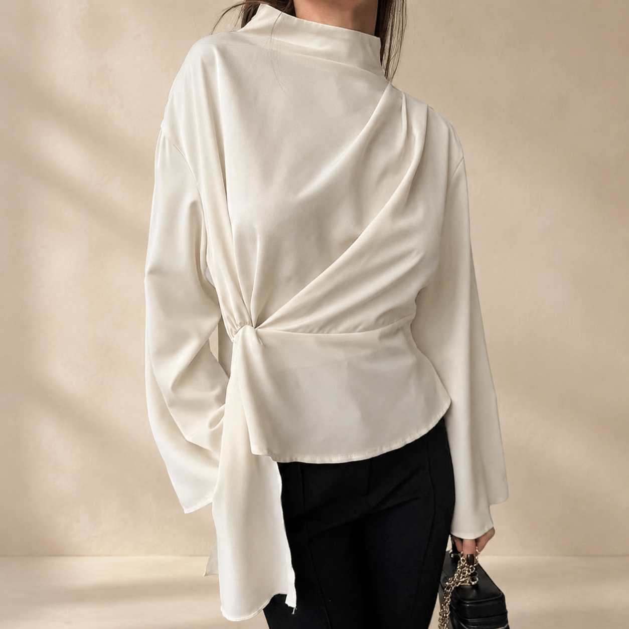 Blouse IRIS plissée abricot — vue 3 studio beige
