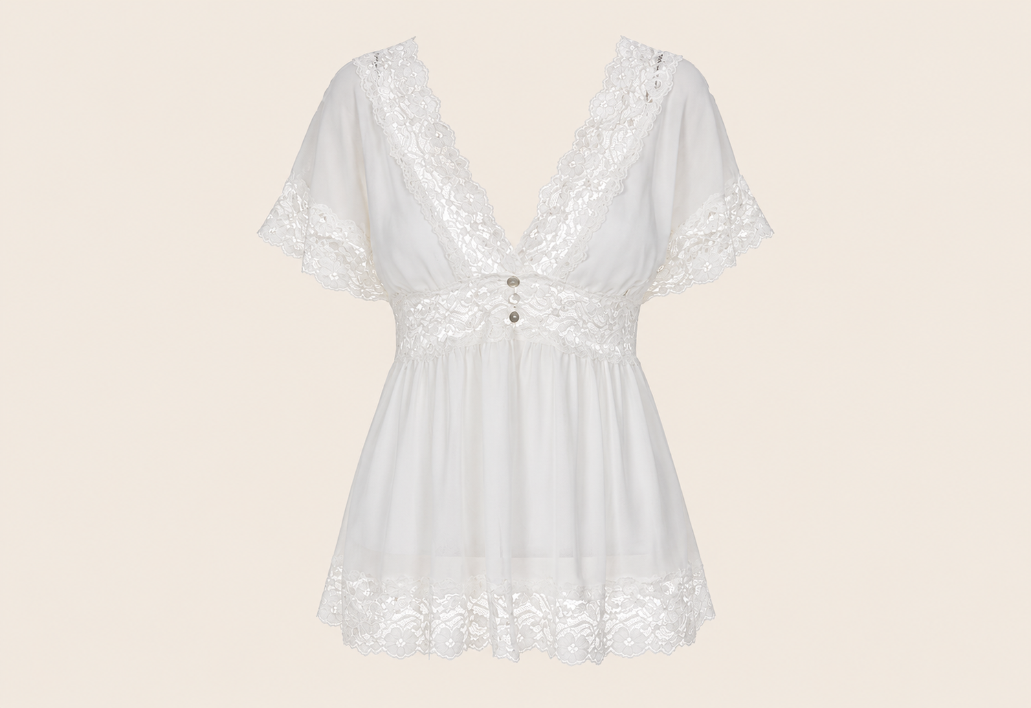 Blouse légère à dentelle — vêtement seul sur fond beige