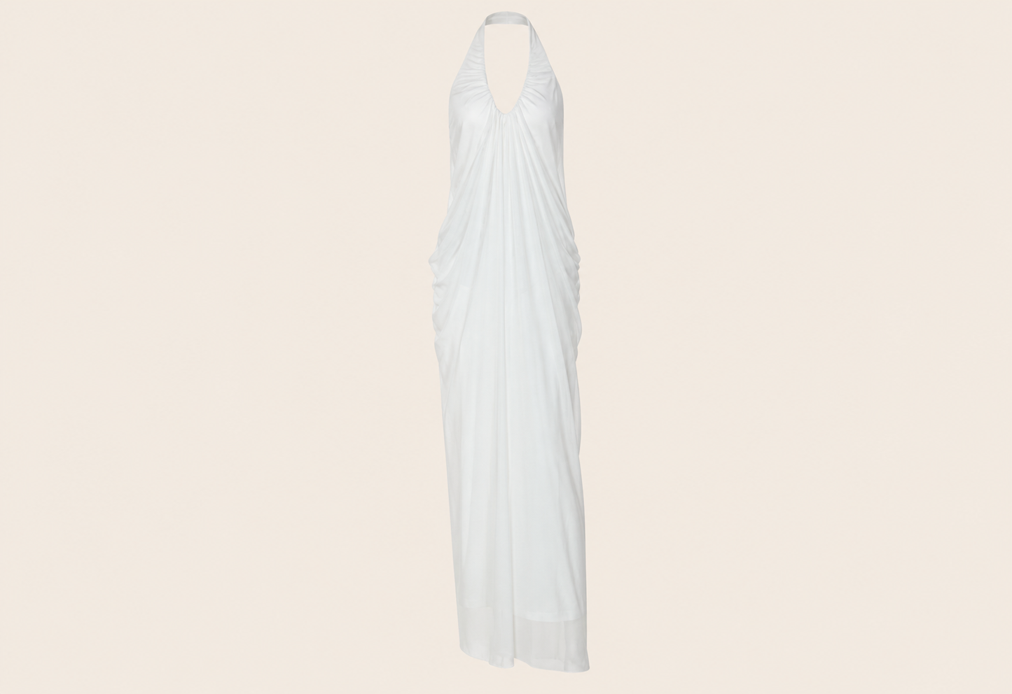 Robe longue dos nu plissée — vêtement seul sur fond beige